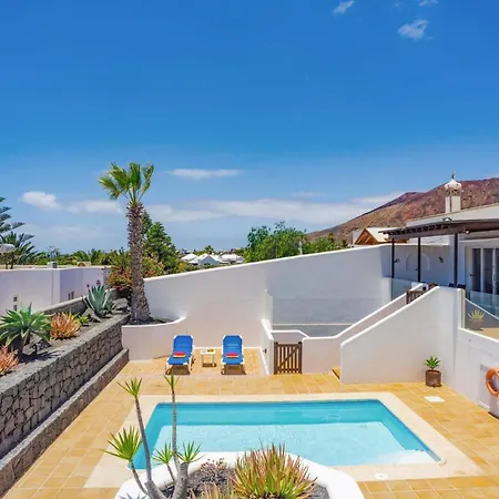 Βίλα Casa Linden By *